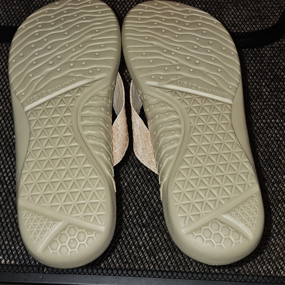 KuaiLu Yoga Mat Flip Flops Womens US 12 Tan Leather Walking Sandals KHD2764 NWT - Picture 8 of 15